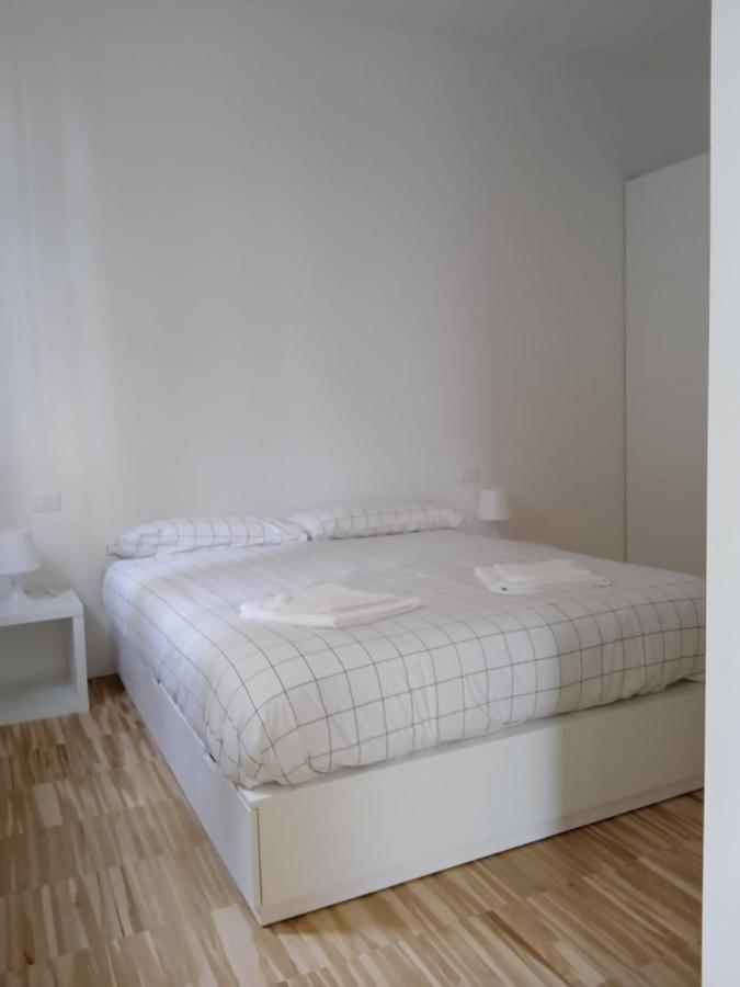 Apartment Via D'Apulia 11 Milano Exterior foto